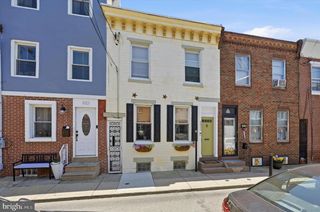 1321 E OXFORD ST, Philadelphia, PA 19125