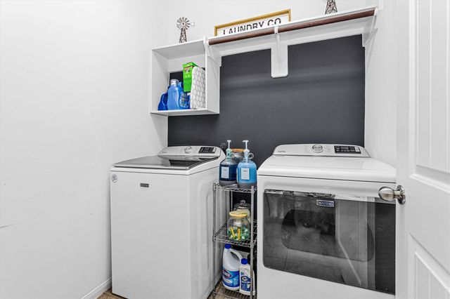 1006 Commons Waterway Drive, Huffman, TX 77336