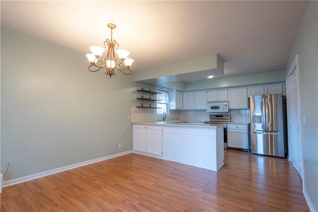 4514 Alpha Lane, St Joseph, MO 64506