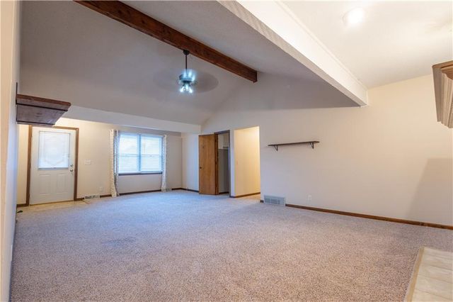 4514 Alpha Lane, St Joseph, MO 64506