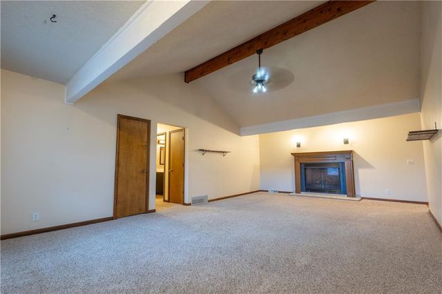 4514 Alpha Lane, St Joseph, MO 64506