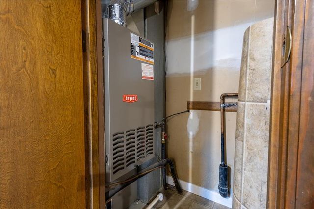 4514 Alpha Lane, St Joseph, MO 64506