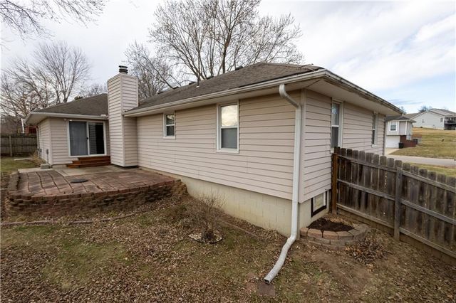 4514 Alpha Lane, St Joseph, MO 64506