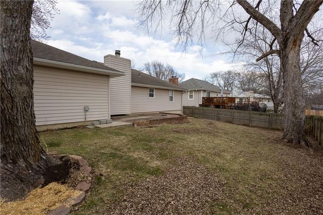 4514 Alpha Lane, St Joseph, MO 64506