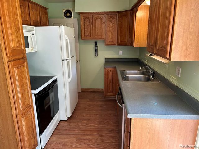 3734 Craig Drive, Flint, MI 48506