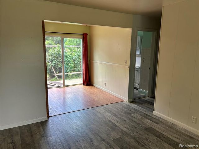 3734 Craig Drive, Flint, MI 48506