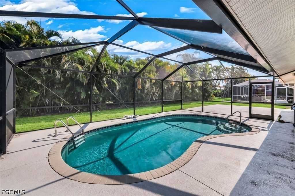 2610 SW 46th TER, Cape Coral, FL 33914