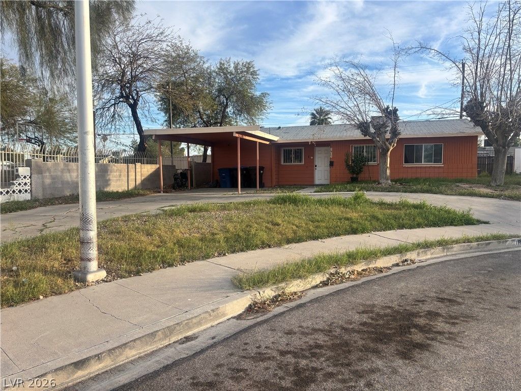 1805 Len Place, Las Vegas, NV 89106