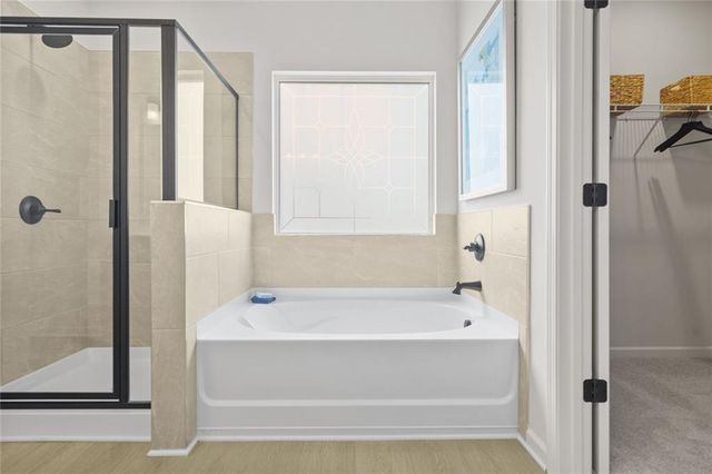 102 Thedford Drive, Hoschton, GA 30548