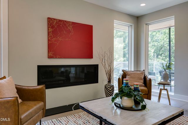 610 N Roxboro Street 21, Durham, NC 27701