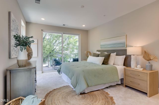 610 N Roxboro Street 21, Durham, NC 27701