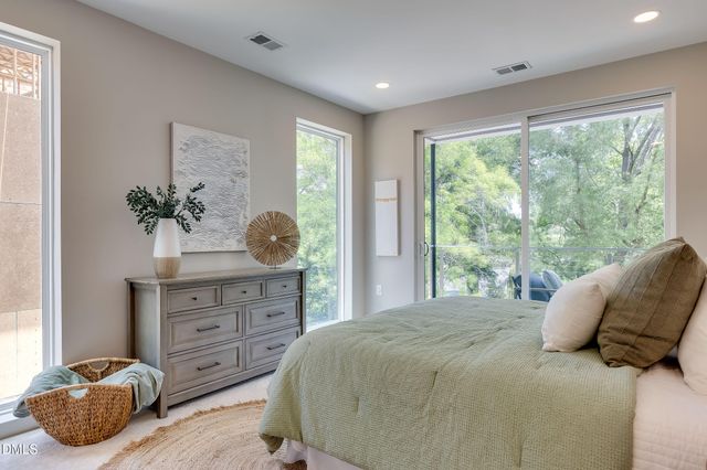 610 N Roxboro Street 21, Durham, NC 27701