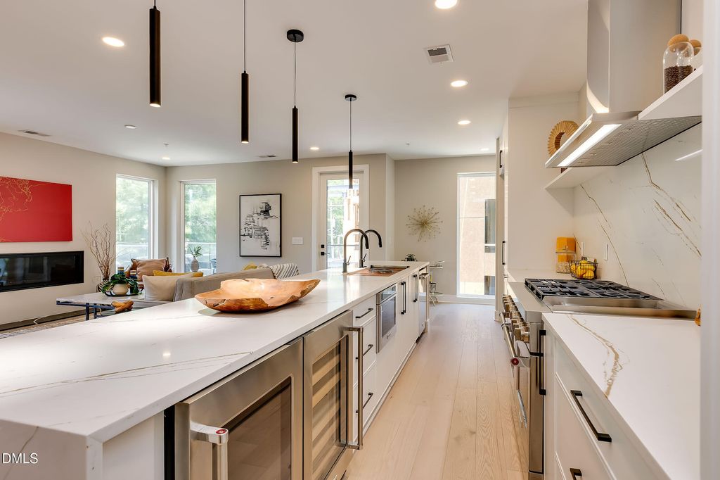 610 N Roxboro Street 21, Durham, NC 27701