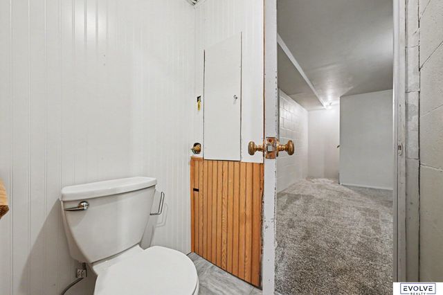 727 N Beadle Street, Papillion, NE 68046