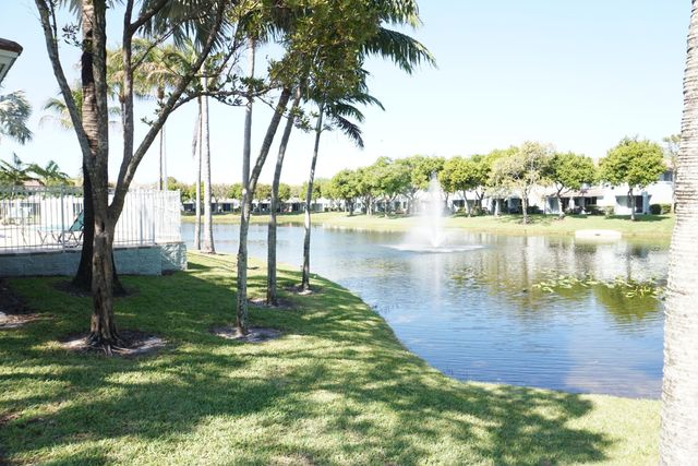 1946 Gardenia Court, Riviera Beach, FL 33404