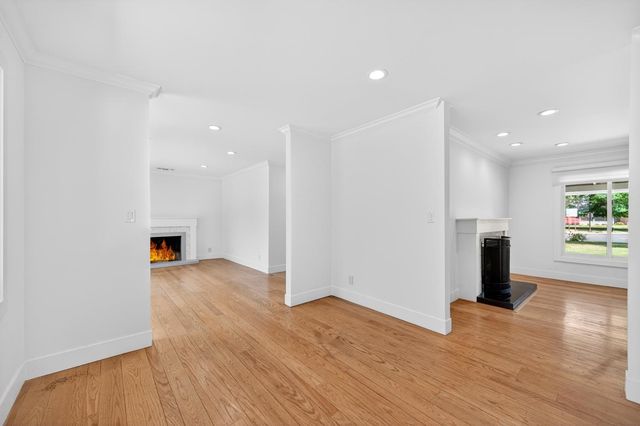 1140 Castec Dr, Sacramento, CA 95864