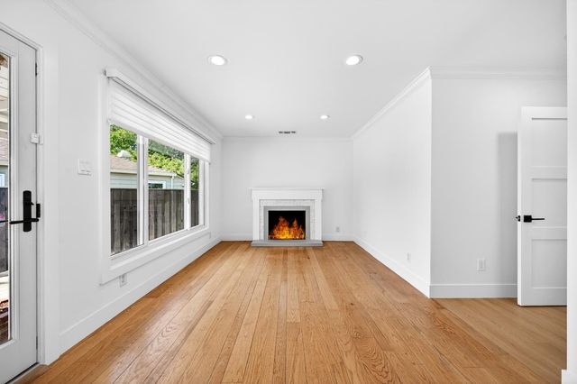 1140 Castec Dr, Sacramento, CA 95864