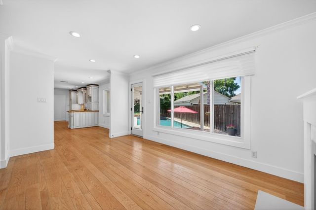 1140 Castec Dr, Sacramento, CA 95864