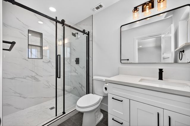 1140 Castec Dr, Sacramento, CA 95864