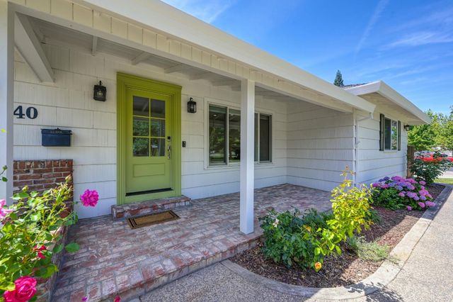 1140 Castec Dr, Sacramento, CA 95864
