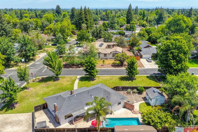 1140 Castec Dr, Sacramento, CA 95864