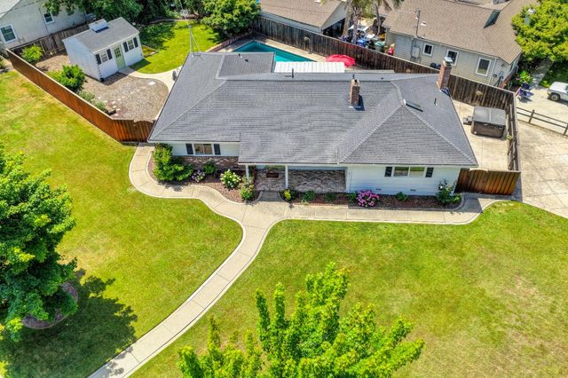 1140 Castec Dr, Sacramento, CA 95864