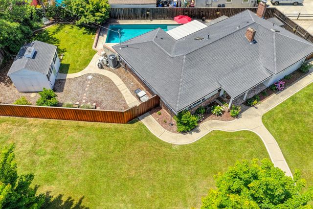 1140 Castec Dr, Sacramento, CA 95864