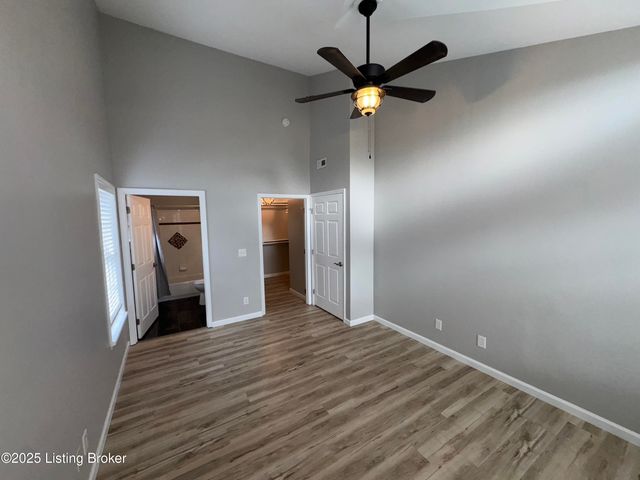 1130 Westlynne Pl UNIT 8, Louisville, KY 40222