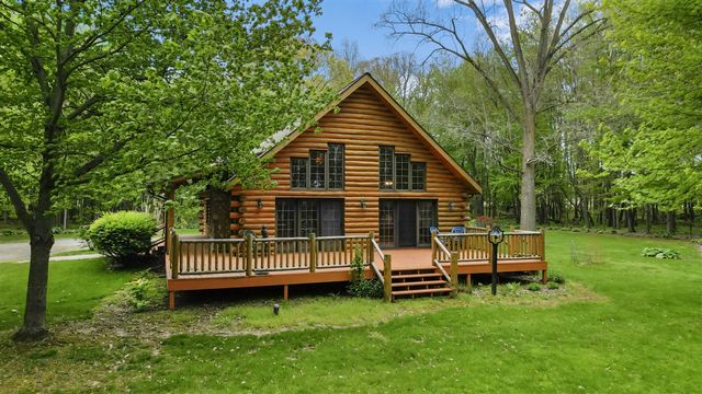 12215 Goffe Road, Jonesville, MI 49250