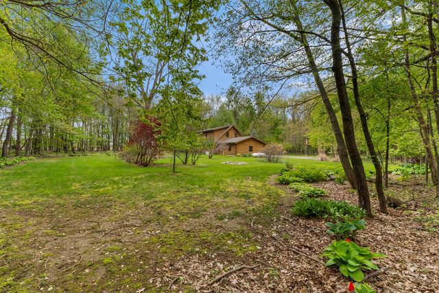 12215 Goffe Road, Jonesville, MI 49250