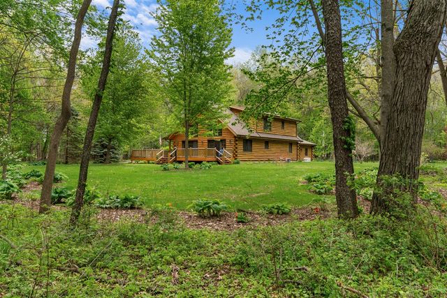 12215 Goffe Road, Jonesville, MI 49250