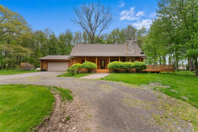 12215 Goffe Road, Jonesville, MI 49250