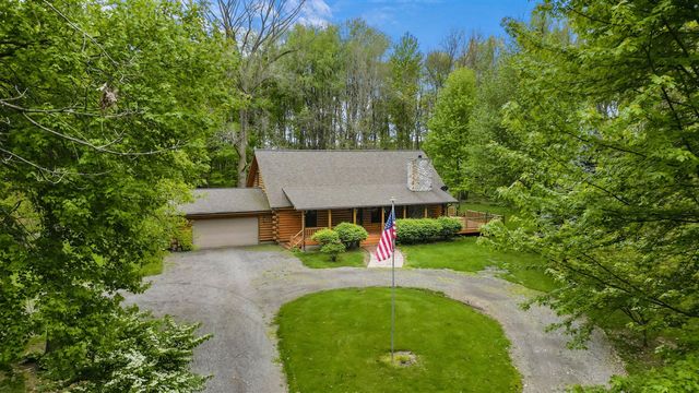 12215 Goffe Road, Jonesville, MI 49250