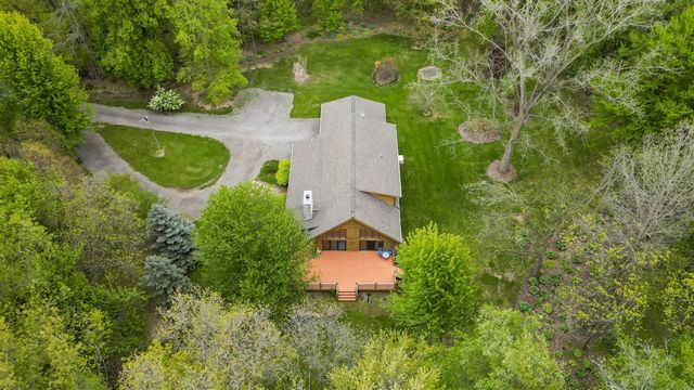 12215 Goffe Road, Jonesville, MI 49250