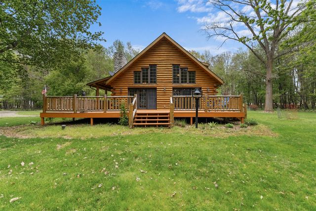 12215 Goffe Road, Jonesville, MI 49250