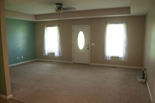 138 Leigh Anna Cir, Lafayette, TN 37083
