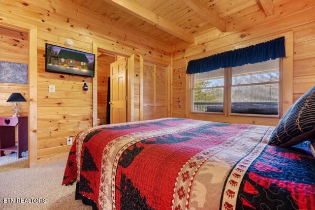 940 Buck Way, Sevierville, TN 37876