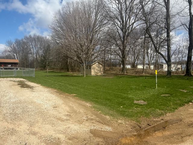 460 E Ellsworth Street, Bellevue Village, MI 49021