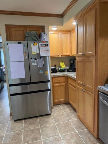 460 E Ellsworth Street, Bellevue Village, MI 49021