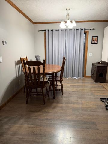 460 E Ellsworth Street, Bellevue Village, MI 49021