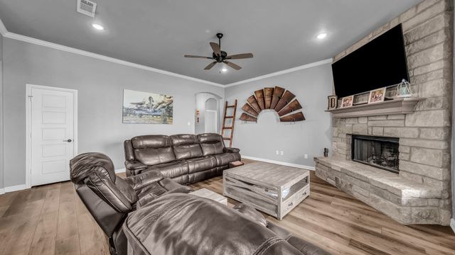 677 County Road 3341, Paradise, TX 76073