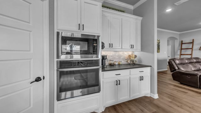 677 County Road 3341, Paradise, TX 76073