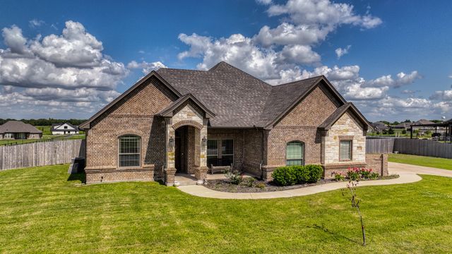 677 County Road 3341, Paradise, TX 76073
