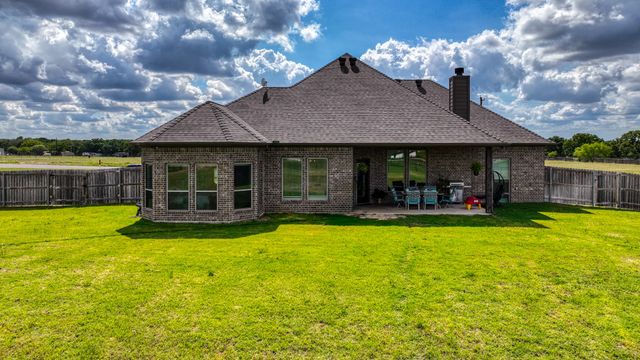 677 County Road 3341, Paradise, TX 76073
