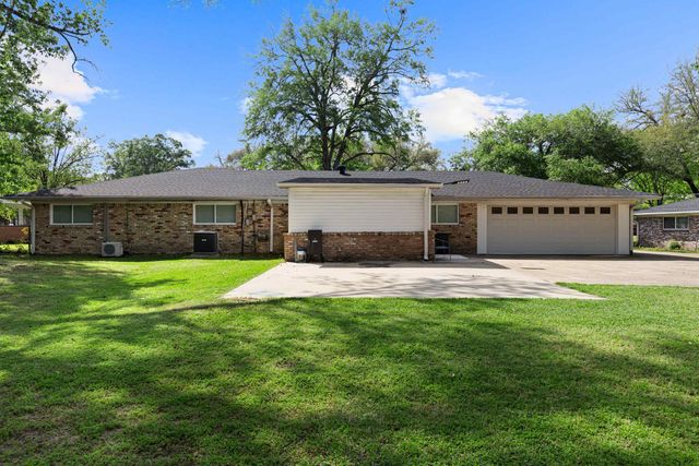 2407 Wychelm, Kilgore, TX 75662