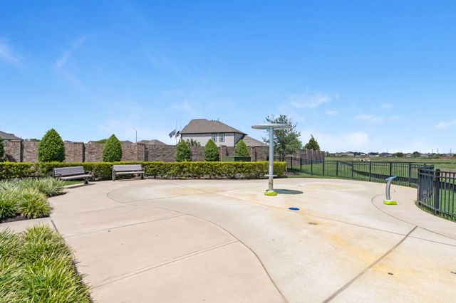 8743 Mallow Rose Way, Rosharon, TX 77583