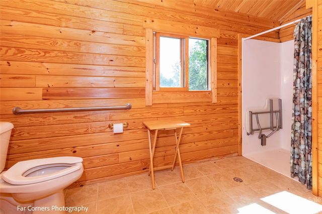 228 Chestnut Mountain Road, Canton, NC 28716