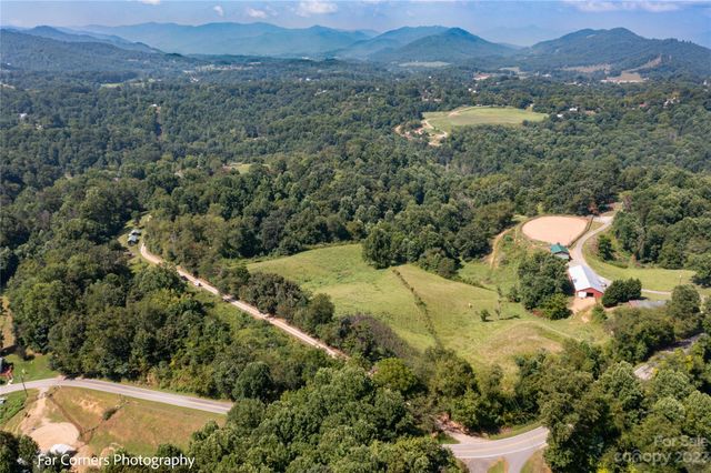 228 Chestnut Mountain Road, Canton, NC 28716