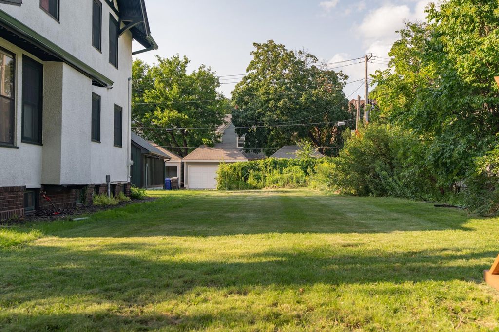 545 Holly Avenue, Saint Paul, MN 55102 — exterior