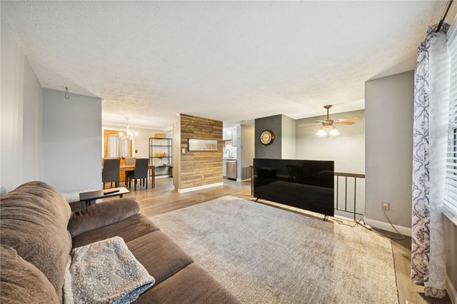 217 Karen Drive, Allegheny Twp, PA 15613